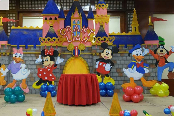 DISNEY-PARTY-THEME